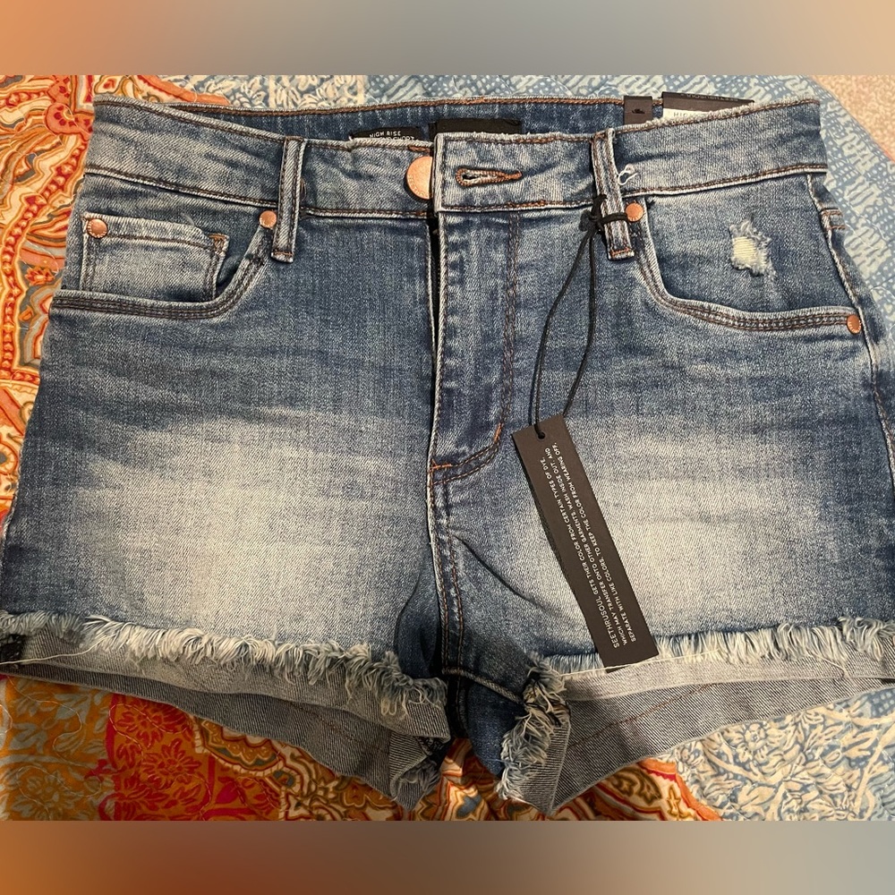 See thru soul high rise boyfriend short NWT size 24